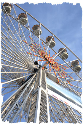 Le Rom1 fl�ne pr�s de la Grande Roue - Place de la Concorde (Paris)
